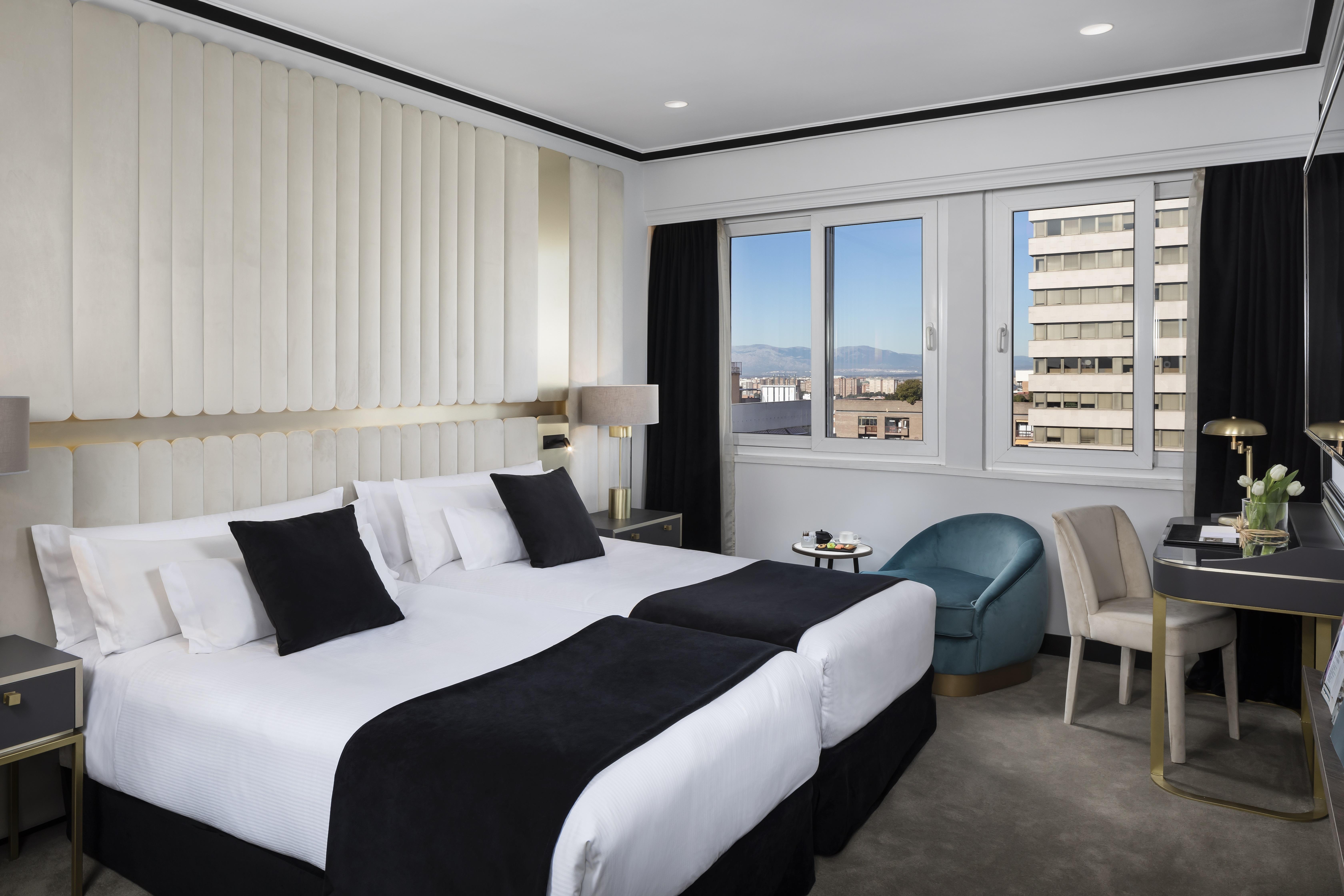 Meliá Castilla 4*
