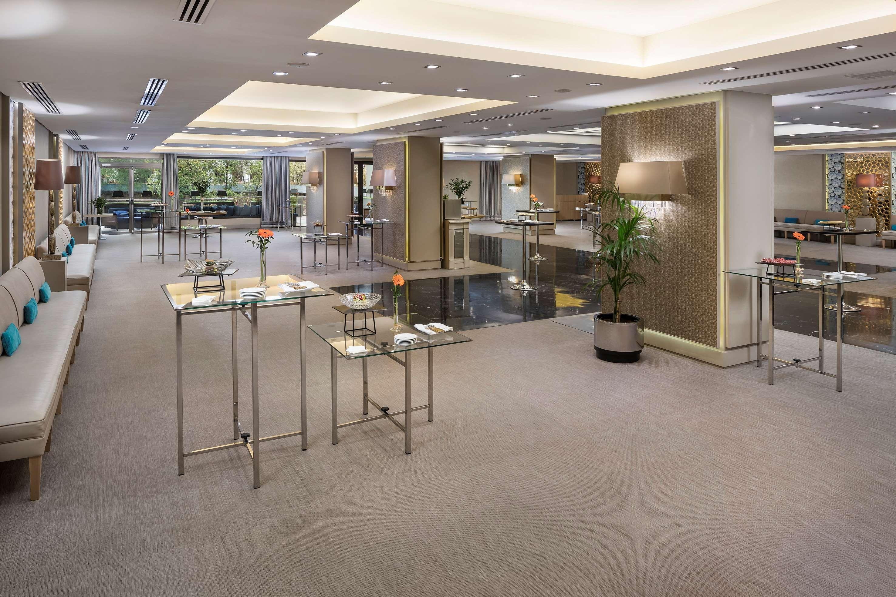 Hotel Meliá Castilla 4*