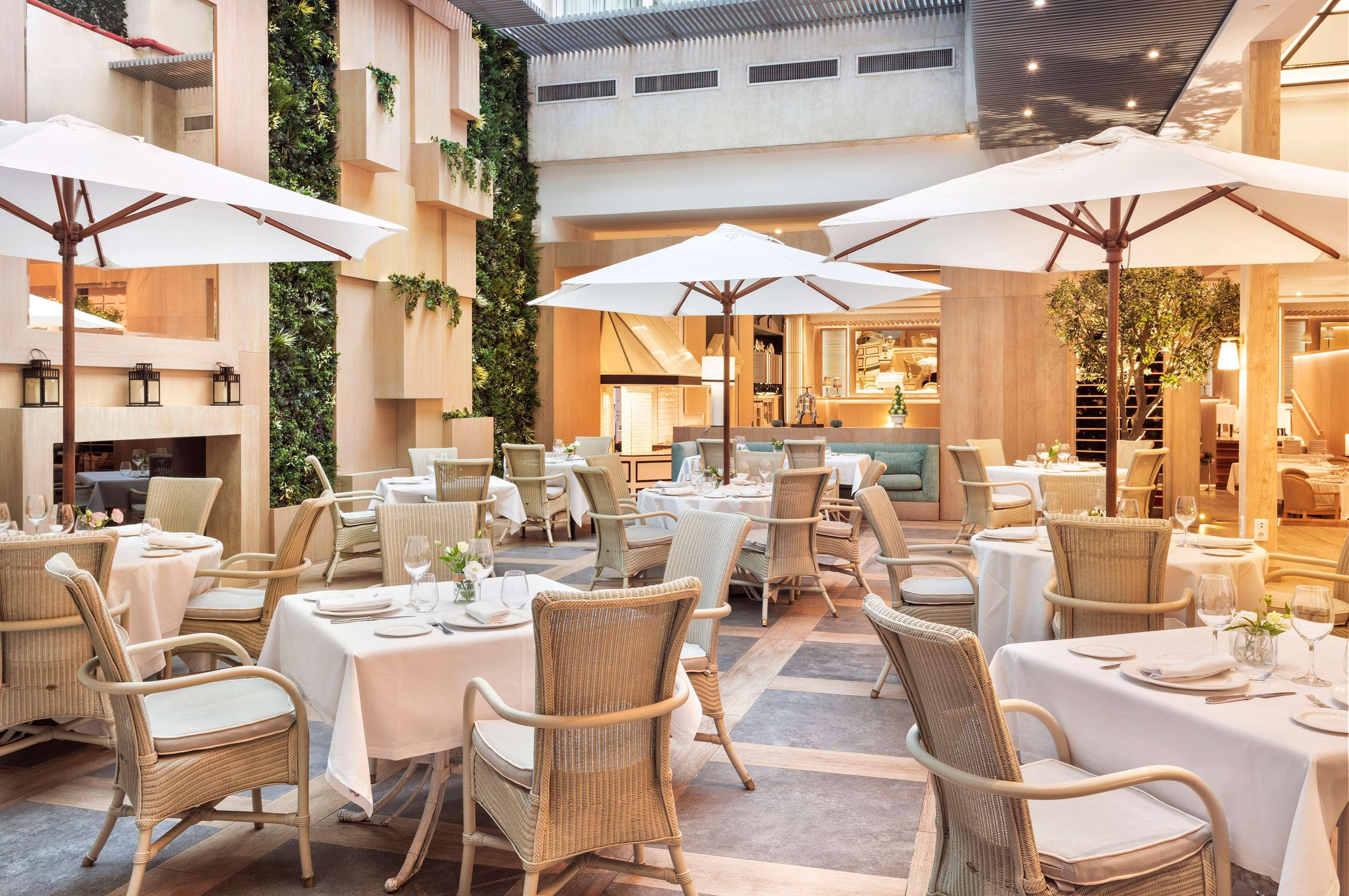 Hotel Meliá Castilla 4*