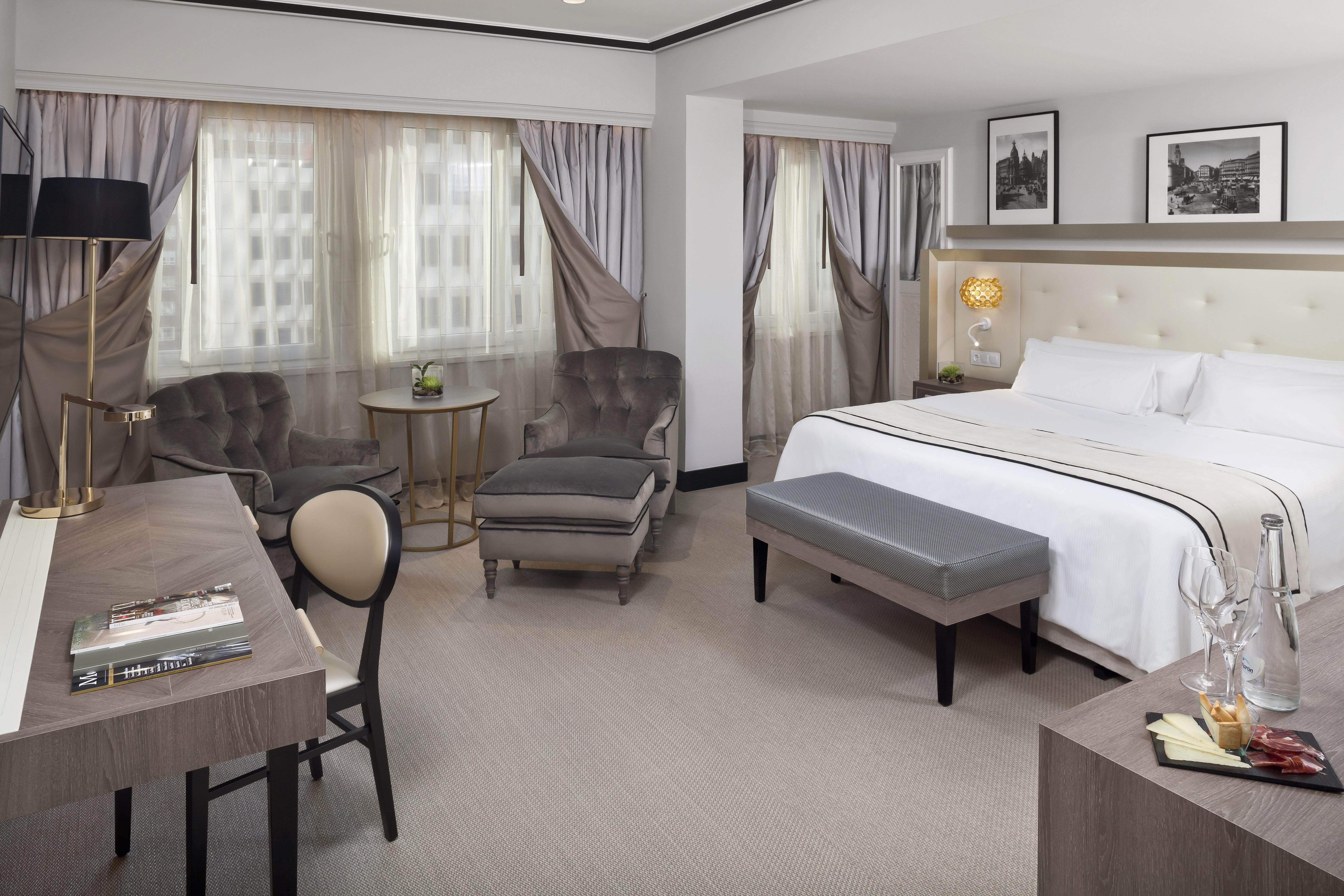 Meliá Castilla Hotel